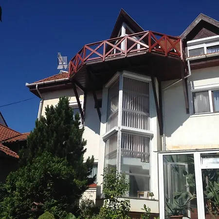 Pension Family Fabsits Bed & Breakfast Hévíz