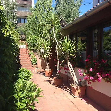 Pension Family Fabsits Bed & Breakfast