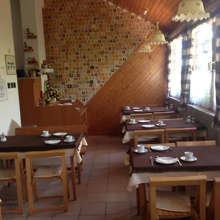 Pension Family Fabsits Bed & Breakfast