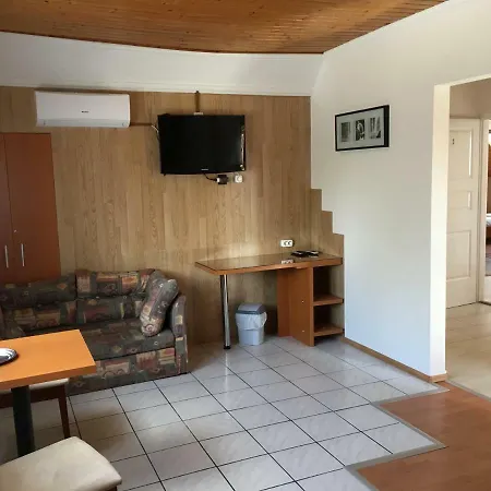 Pension Family Fabsits Bed & Breakfast Hévíz