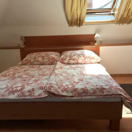 Bed & Breakfast Pension Family Fabsits